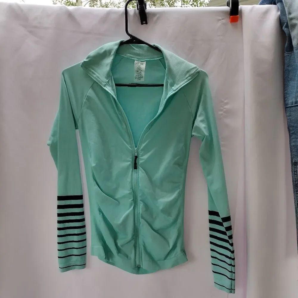 Muse climawear jacket